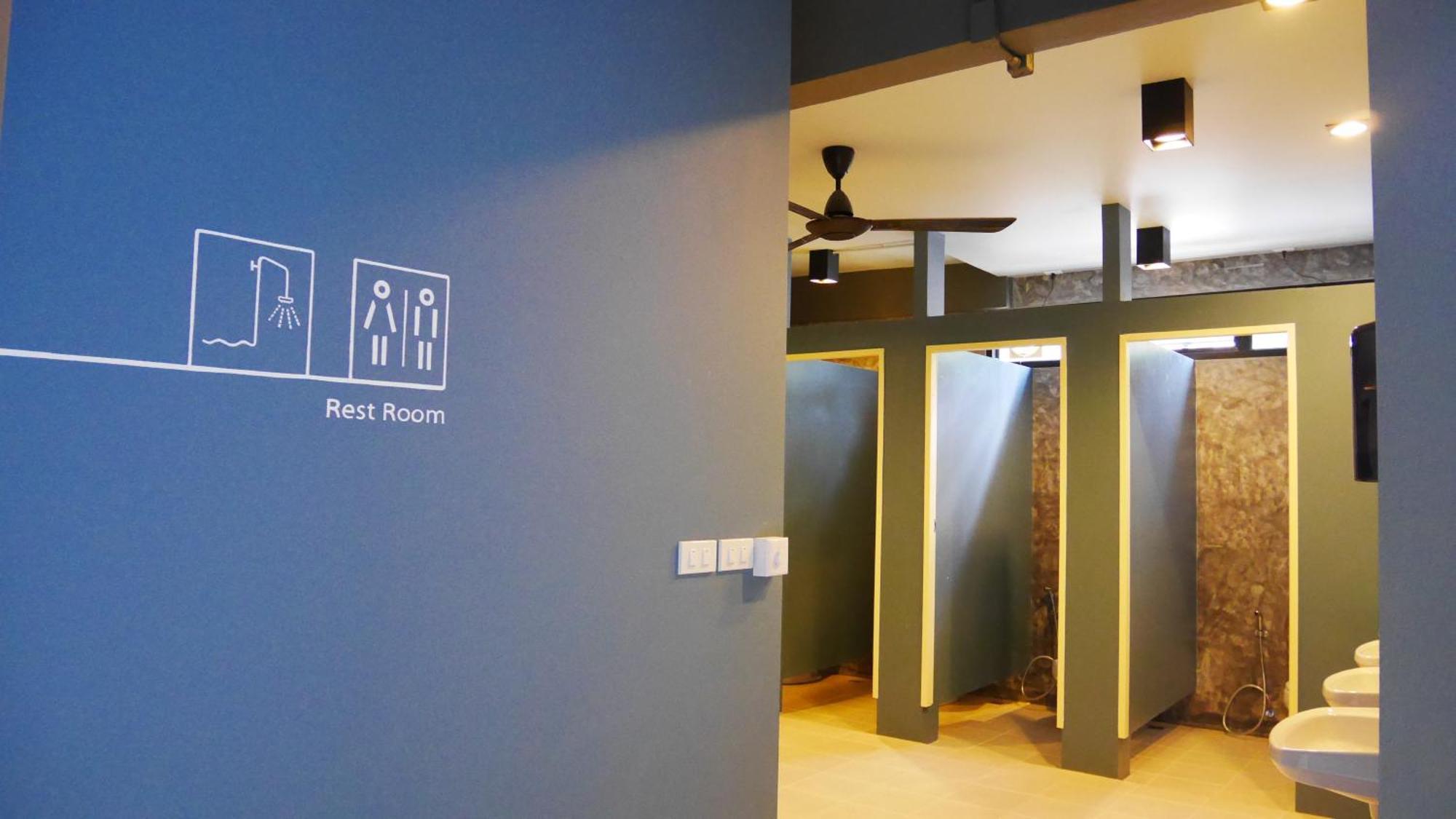 Amity Poshtel Vandrarhem Krabi town Rum bild