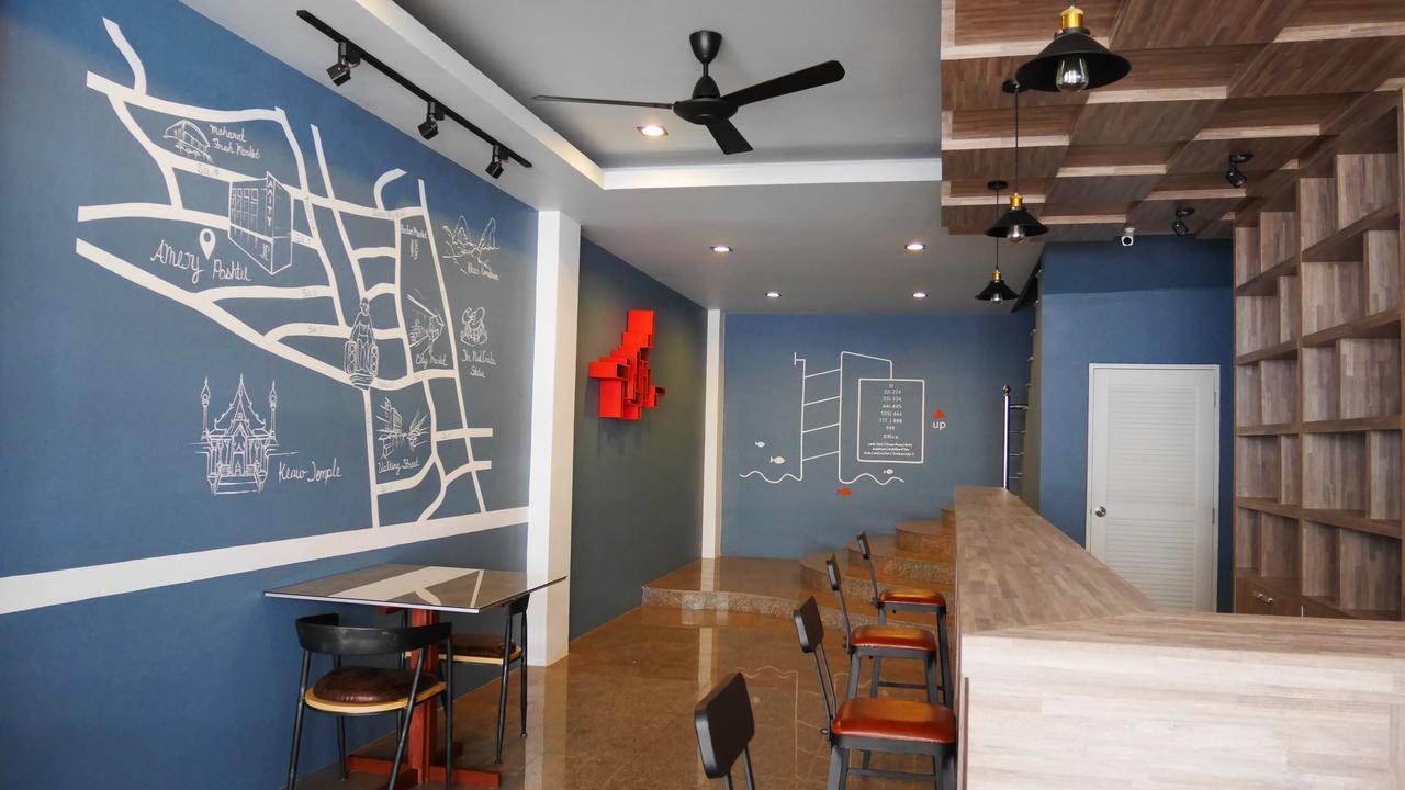 Amity Poshtel Vandrarhem Krabi town Exteriör bild